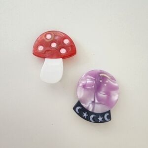 NEW Bundle Magic Crystal Ball Mushroom Hair Clips